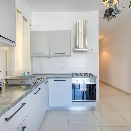 New To The Market - Seabreeze By Sf Homes St. Paul's Bay